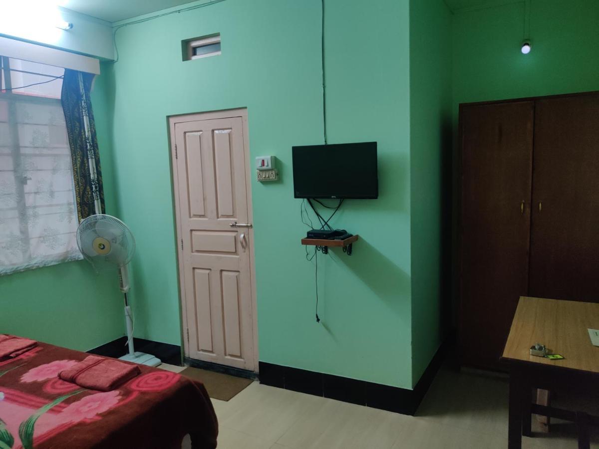 Travellers Bed And Breakfastシロン エクステリア 写真